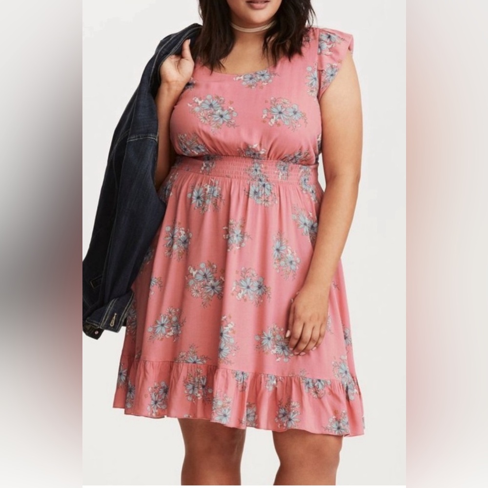 TORRID EUC Pink Floral Cap Sleeve Dress sz 5X